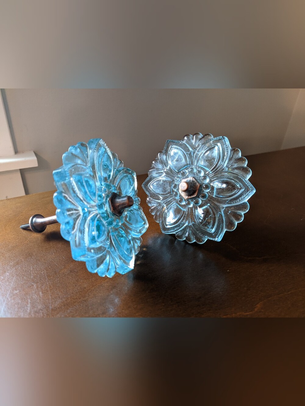 Vintage Pair Of Aqua Blue Pressed Glass Flower Curtain Tie Back Hooks Wall Mount